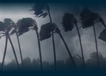 MAU TEMPO NOS AÇORES