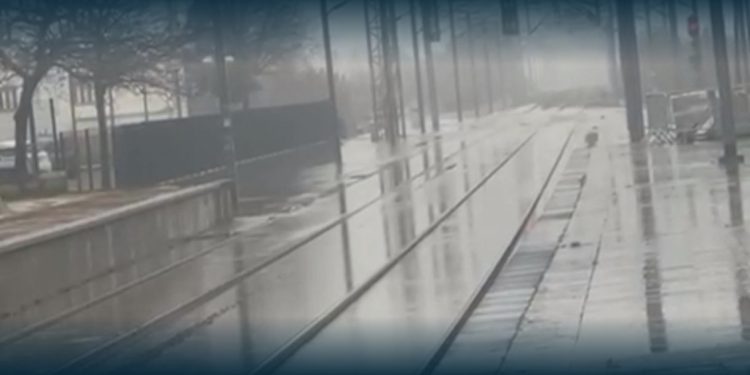 Mau tempo em Portugal condiciona circulação ferroviária