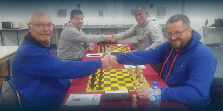 XADREZ EM DESTAQUE EM GUIMARÃES