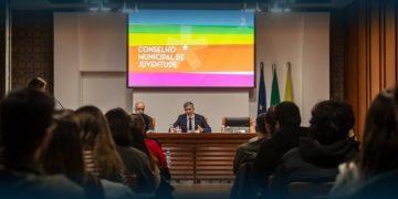 Novas Gerações Abraçam Políticas Públicas