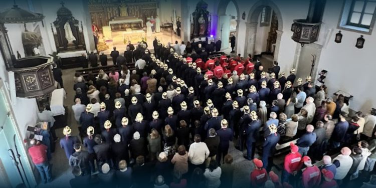 “Guitas” Celebra Comunhão Pascal