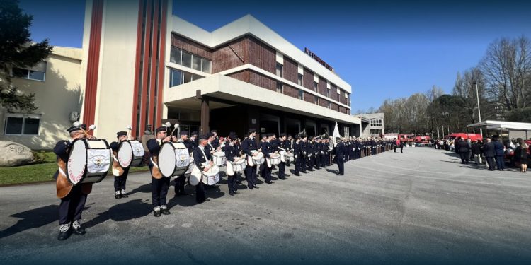 “Guitas” Celebra Comunhão Pascal