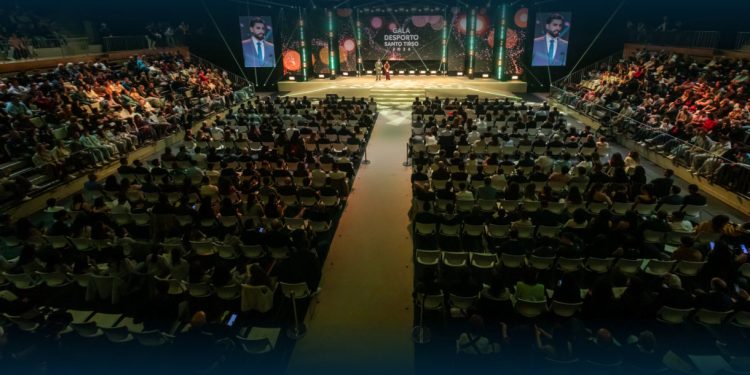 Sara Moreira distinguida com Prémio Carreira