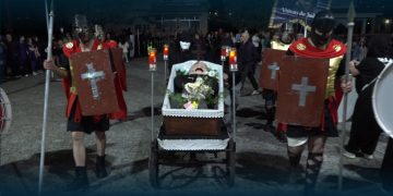 Ruivães Queima o “Judas” em Noite de Sátira