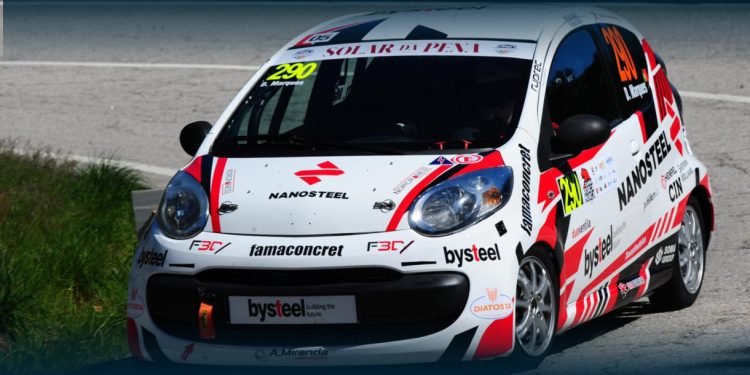 Pódio Absoluto na Rampa da Penha para Tomás Pinto