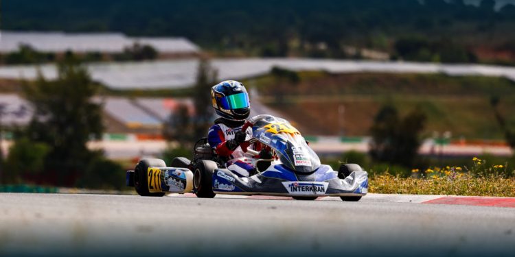 Vicente Capela no Top 5 em Portimão