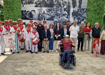 Liberdade com distribuição de cravos