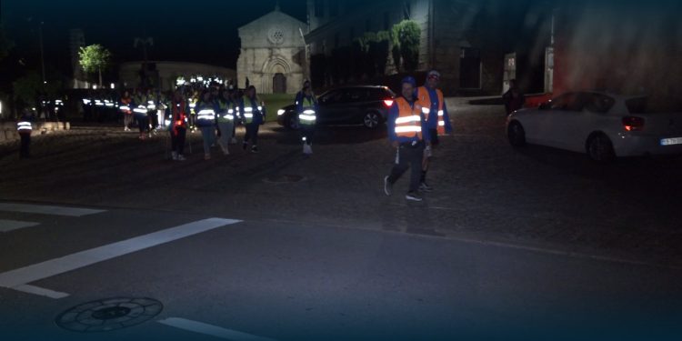 Fé e Resiliência: Grupo “Caminhar na Fé”