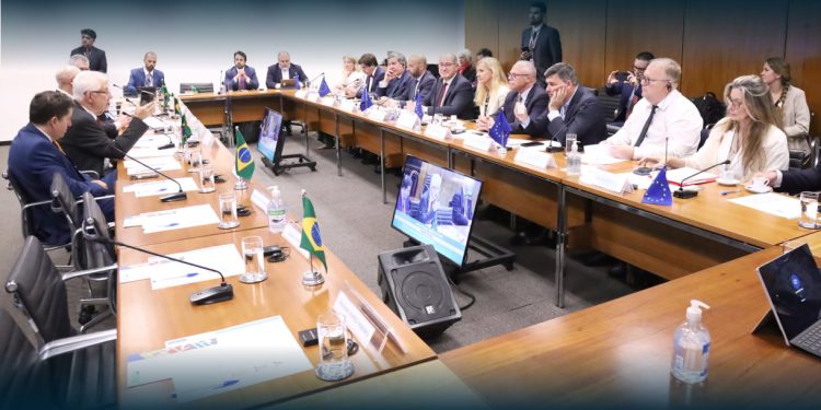 União Europeia e Brasil Reforçam Compromisso