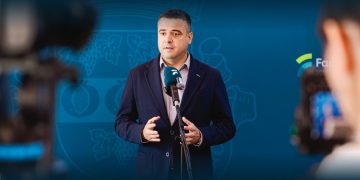 PS acusa maioria PSD/CDS-PP de “desrespeito institucional”