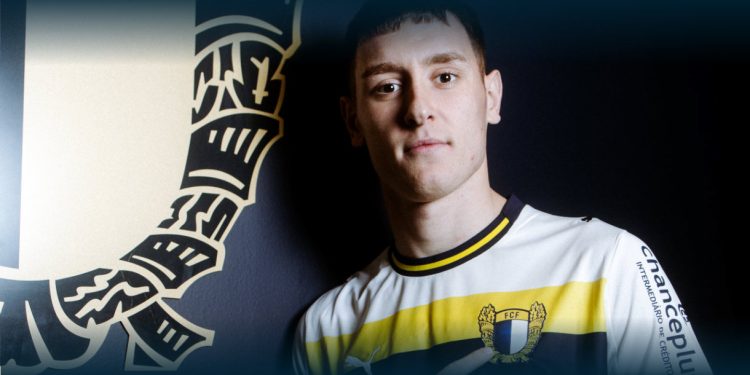 FC Famalicão garante Vojin Serafimovic