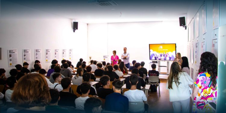 Exposição “Move-te por Valores!” na EPATV
