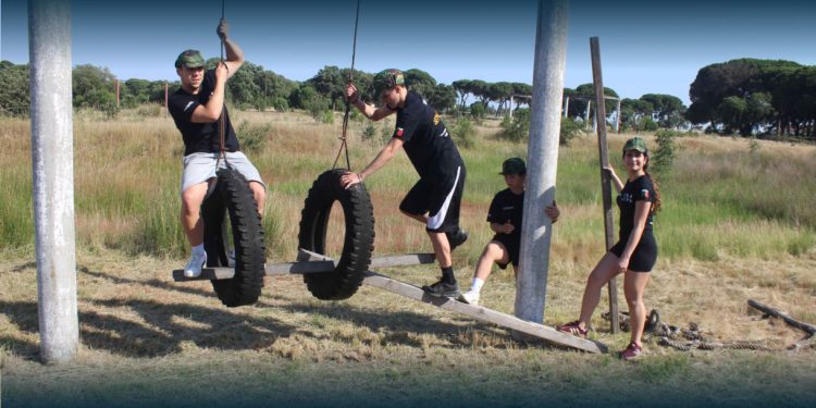 Jovens de Famalicão Vivem Experiência Imersiva no Regimento