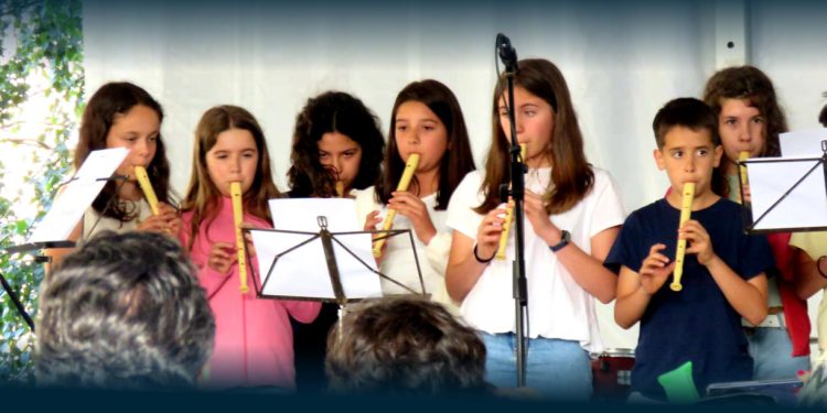 Escola Conde de Arnoso Celebra Fim de Ano Letivo