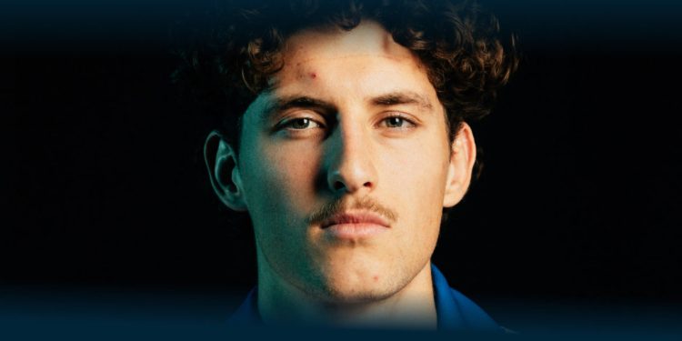 Finn van Breemen é reforço do FC Famalicão