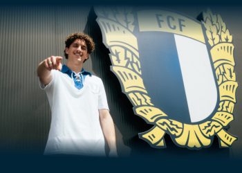 Finn van Breemen é reforço do FC Famalicão