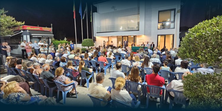 Vila de Ribeirão Celebra 40 Anos de Elevação