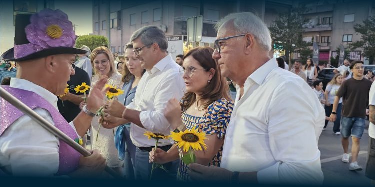 Vila de Ribeirão Celebra 40 Anos de Elevação