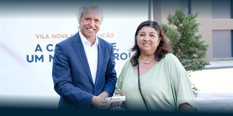 Famalicão inicia entrega de casas