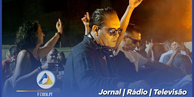 Música Eletrónica e Sunset na Apúlia
