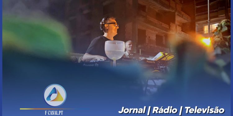Música Eletrónica e Sunset na Apúlia