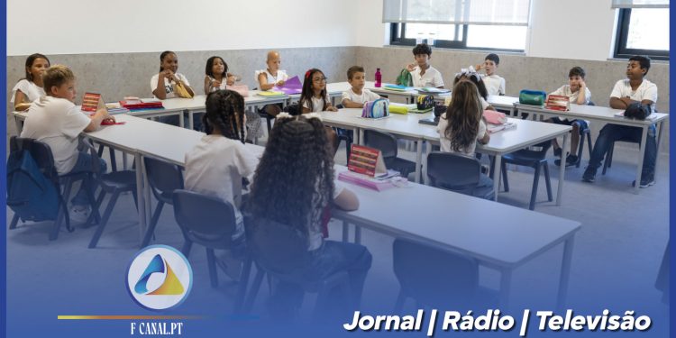Inauguração Escola Básica Senador Sousa Fernandes