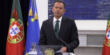 Governo Anuncia Pacote de Apoios