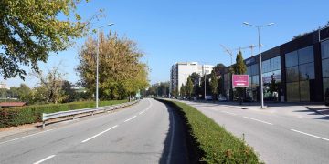 Av. Dos Descobrimentos Com Nova Iluminação Pública