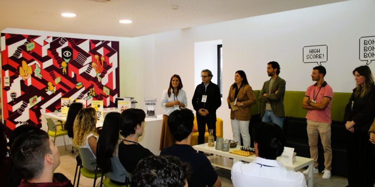 Jovens no programa “LEVEL UP”